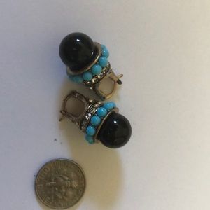 Earings black and tourqoise huggie